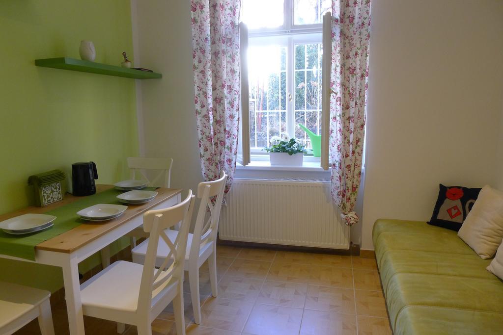 Condo Vinohrady II Πράγα Δωμάτιο φωτογραφία